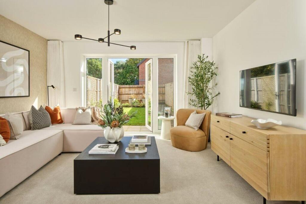 Main image of property: Highlands Lane, Rotherfield Greys, Henley-on-Thames, Oxfordshire, RG9