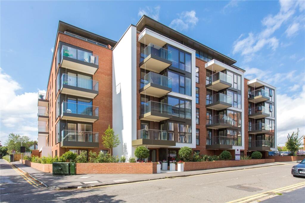 Main image of property: Marsham House, Station Road, Gerrards Cross, Buckinghamshire