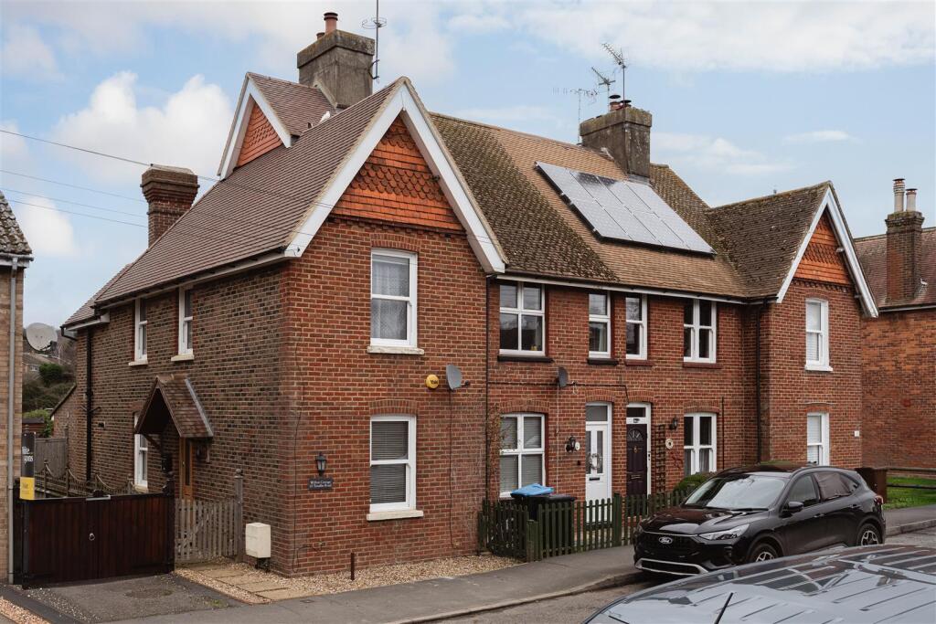 Main image of property: Trindles Road, South Nutfield