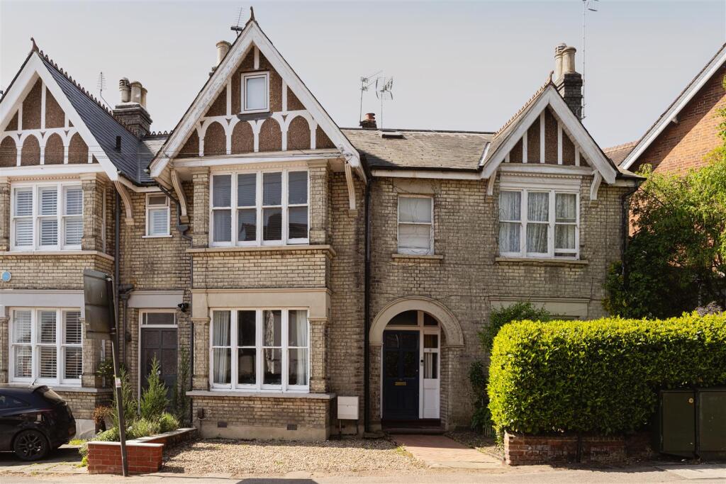 Main image of property: Fengates Road, Redhill