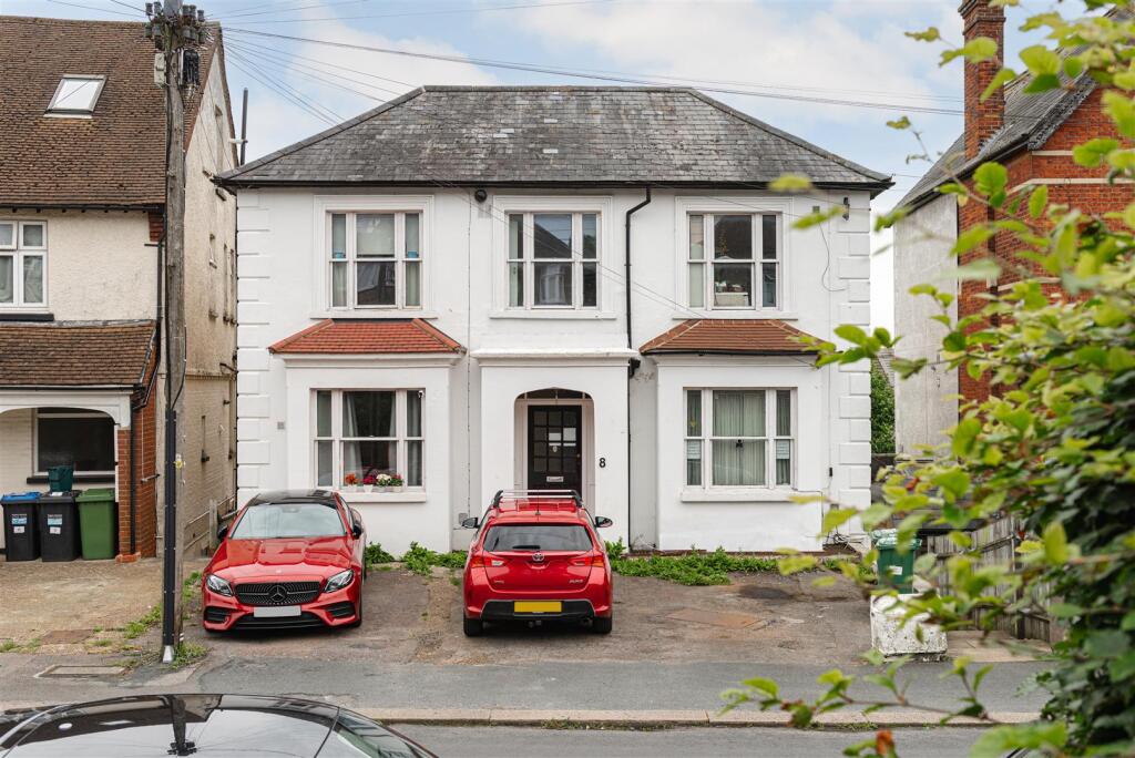 Main image of property: Earlswood Road, Redhill
