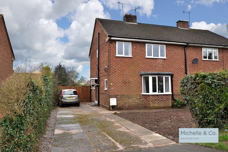 3 bedroom semidetached house for sale in Chaucer Road, Bromsgrove, B60