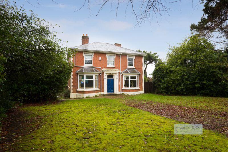 Main image of property: The Limes, Halesowen Road, Lydiate Ash, Bromsgrove