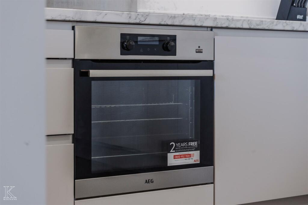 Additional property image - Northlight Parade, Brierfield