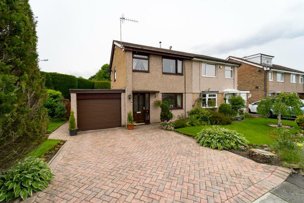 Additional property image - Rydal Place, Colne