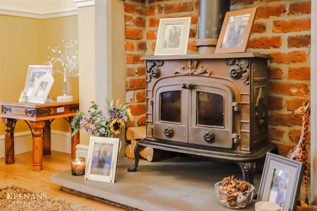 Additional property image - Park Avenue, Salterforth, Barnoldswick