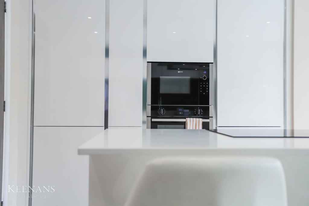 Additional property image - Whitpark Grove, Ightenhill