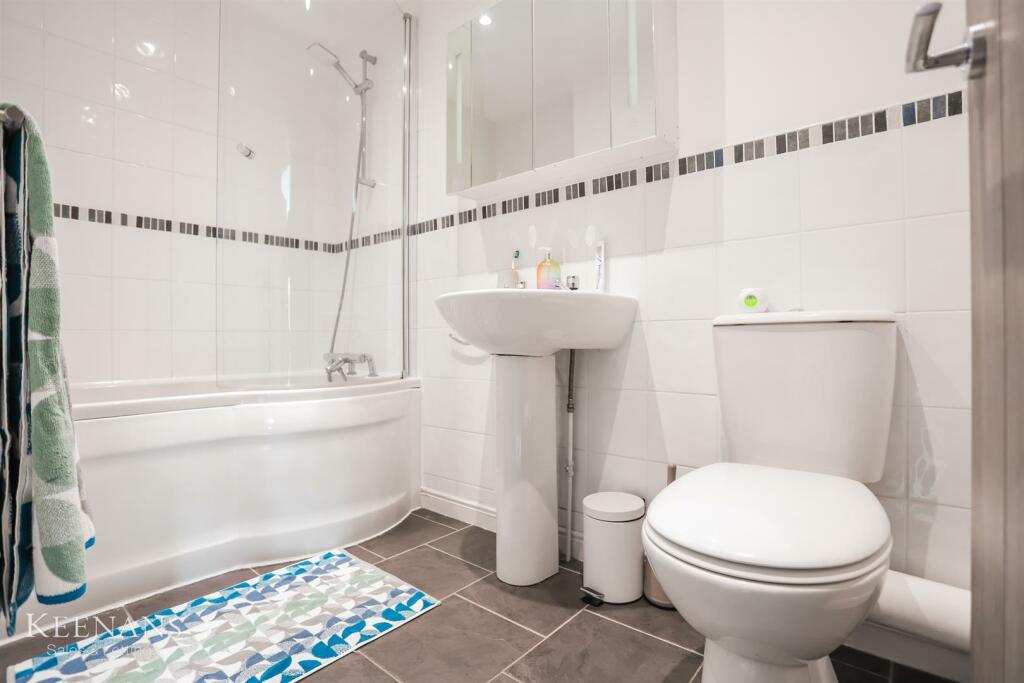 Additional property image - Whitpark Grove, Ightenhill