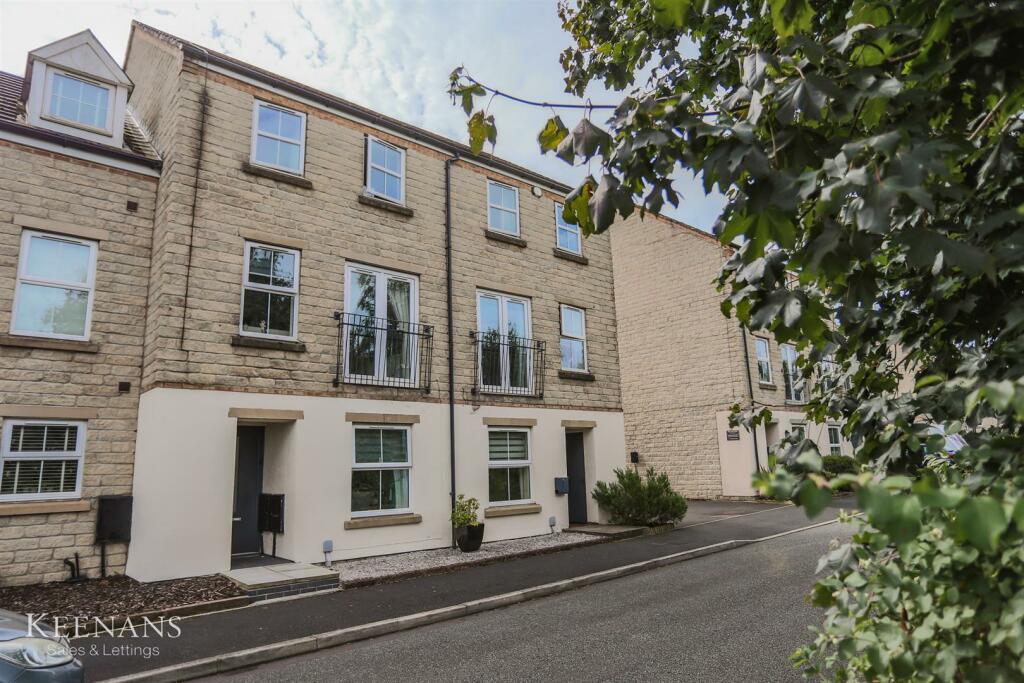 Additional property image - Whitpark Grove, Ightenhill
