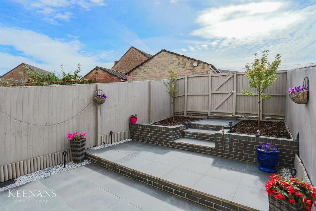 Additional property image - Whitpark Grove, Ightenhill