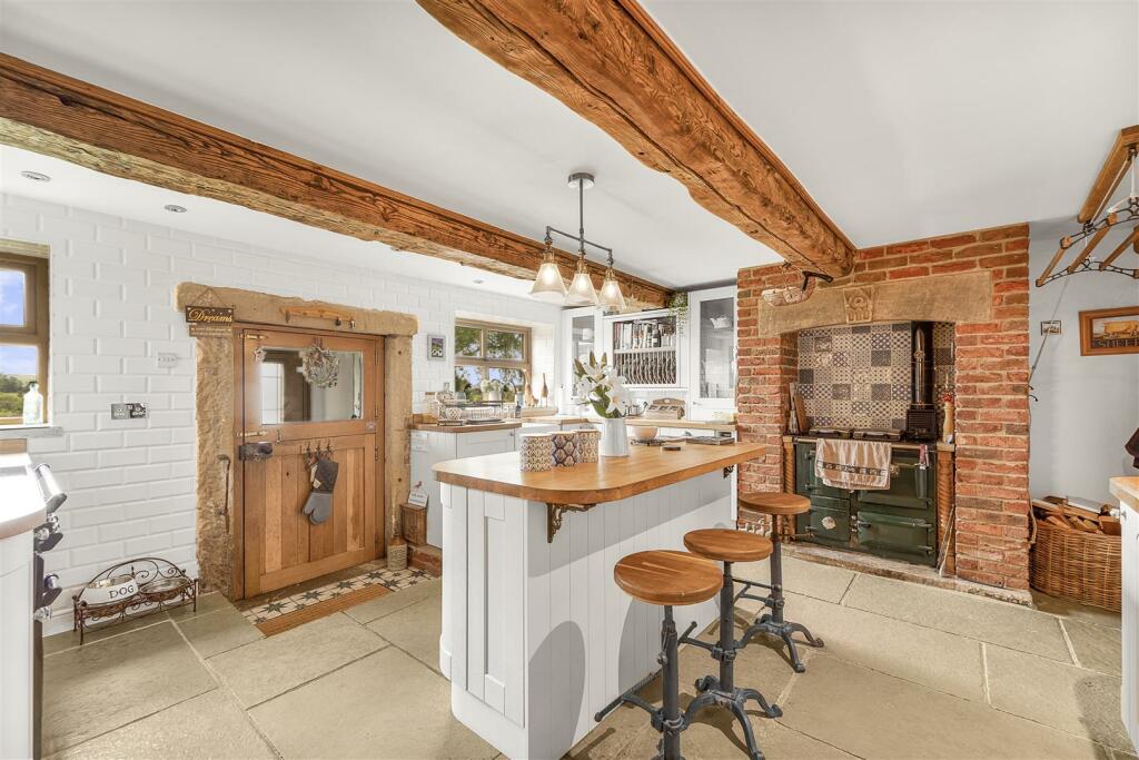 Additional property image - Brown Hill Lane, Colne