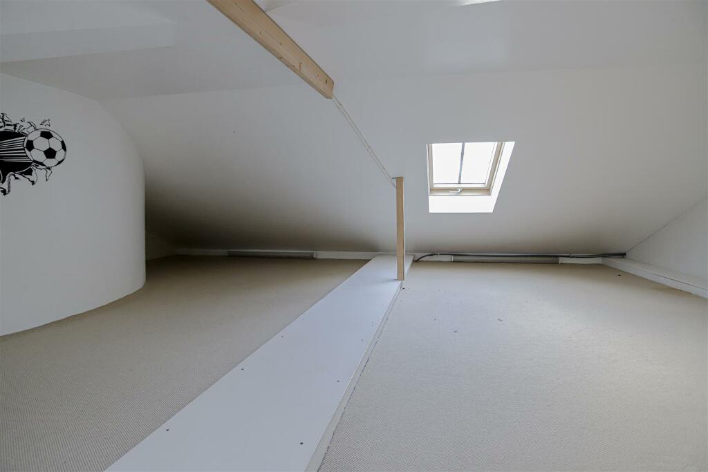 Additional property image - Glen View Road, Burnley