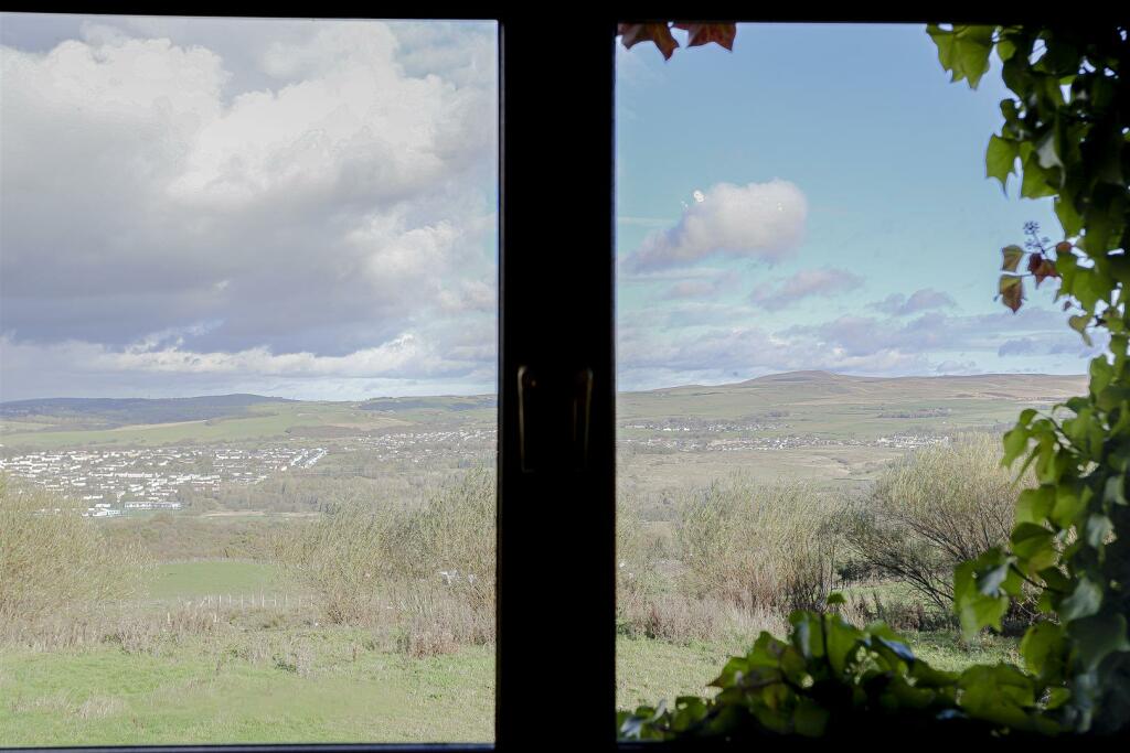 Additional property image - Glen View Road, Burnley