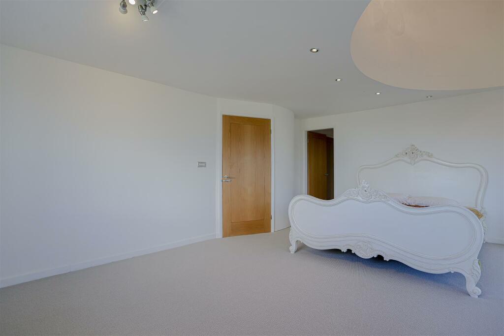 Additional property image - Glen View Road, Burnley