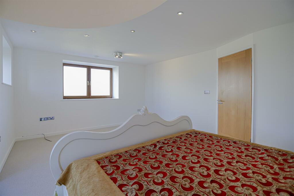 Additional property image - Glen View Road, Burnley