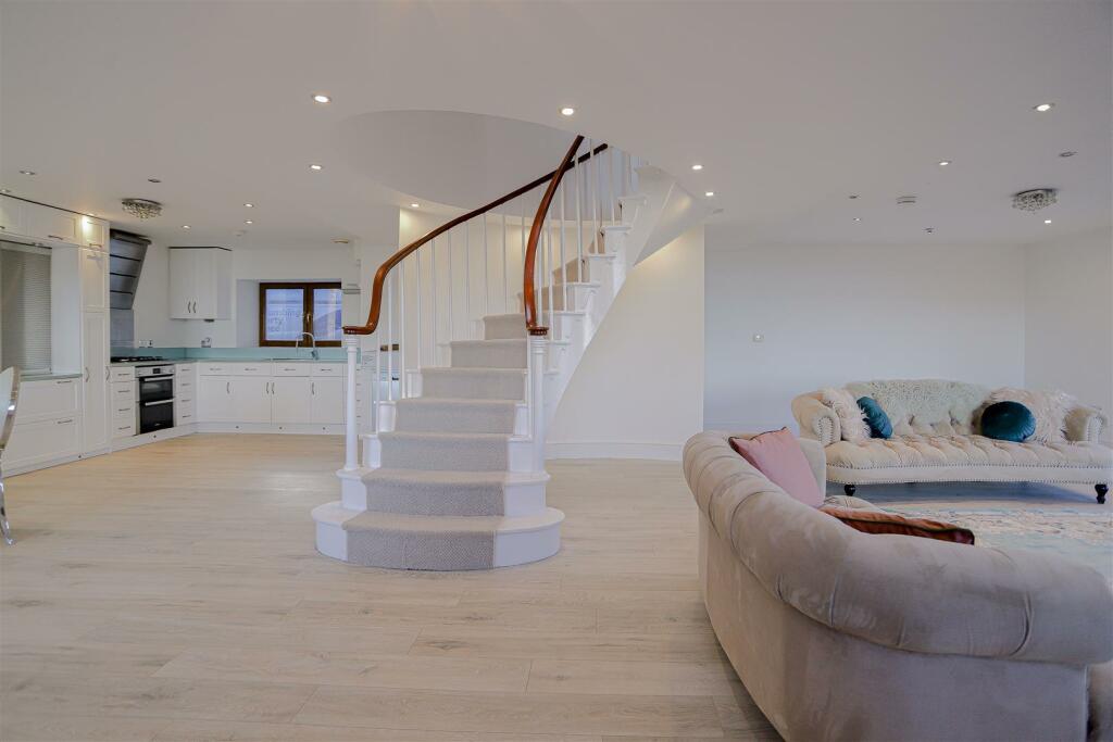 Additional property image - Glen View Road, Burnley