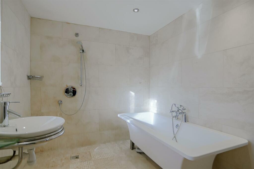 Additional property image - Glen View Road, Burnley