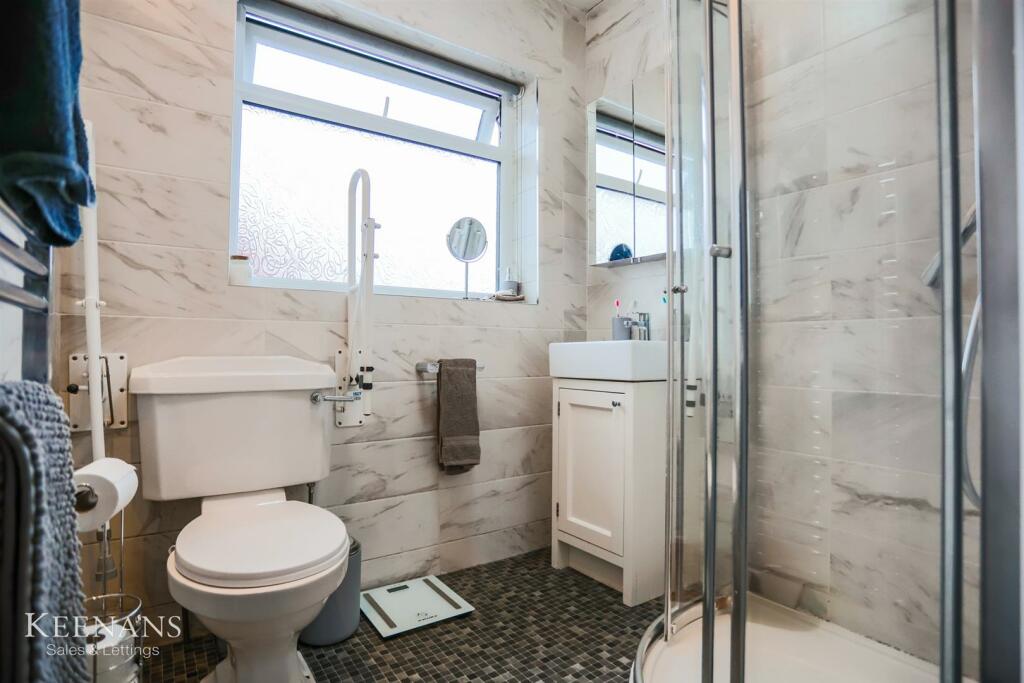 Additional property image - Oakeneaves Avenue, Burnley