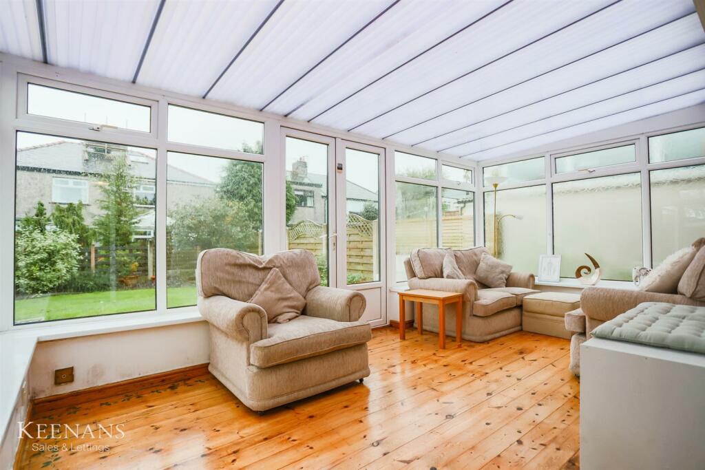 Additional property image - Oakeneaves Avenue, Burnley
