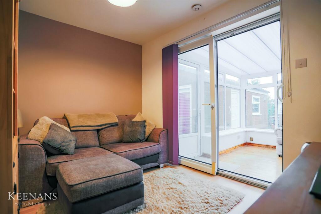 Additional property image - Oakeneaves Avenue, Burnley