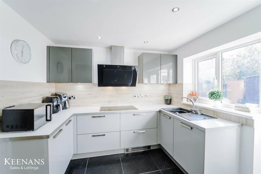 Additional property image - The Spinney, Burnley