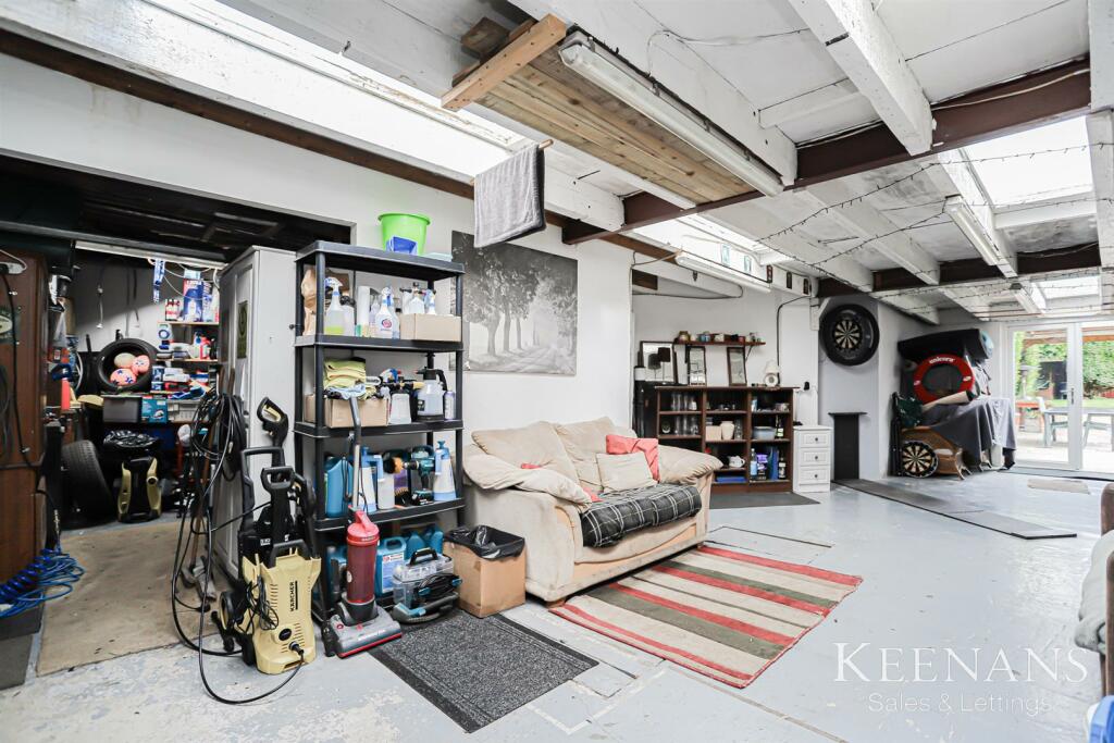Additional property image - Blakeley Crescent, Barnoldswick