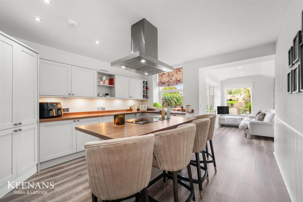 Main image of property: Wheatley Lane Road, Fence, Burnley