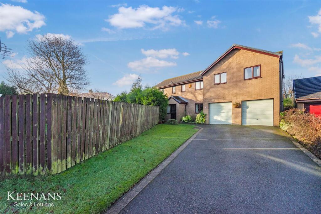 Main image of property: Vandyck Avenue, Burnley