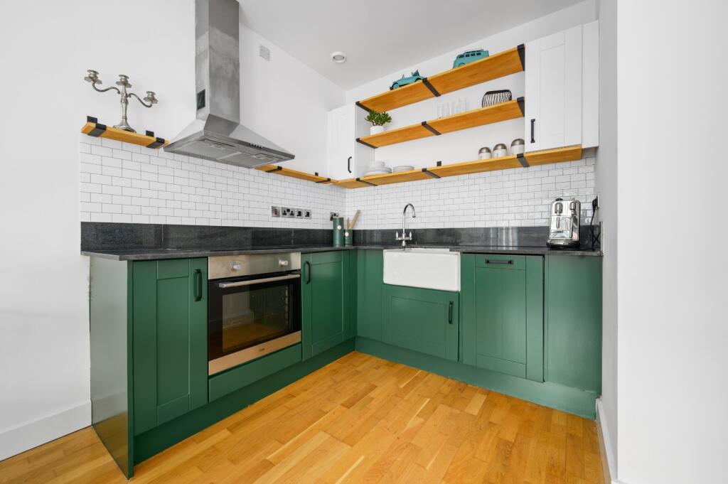 Main image of property: Oldham Road, Manchester, M4