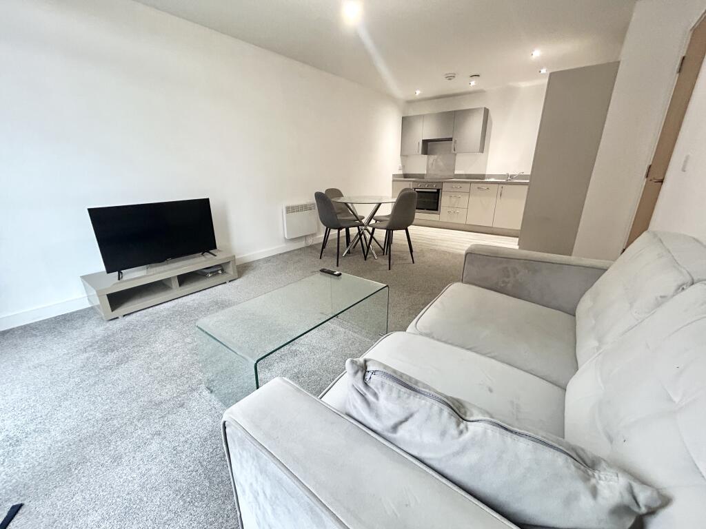 Main image of property: Adelphi Wharf 3, Salford, M3