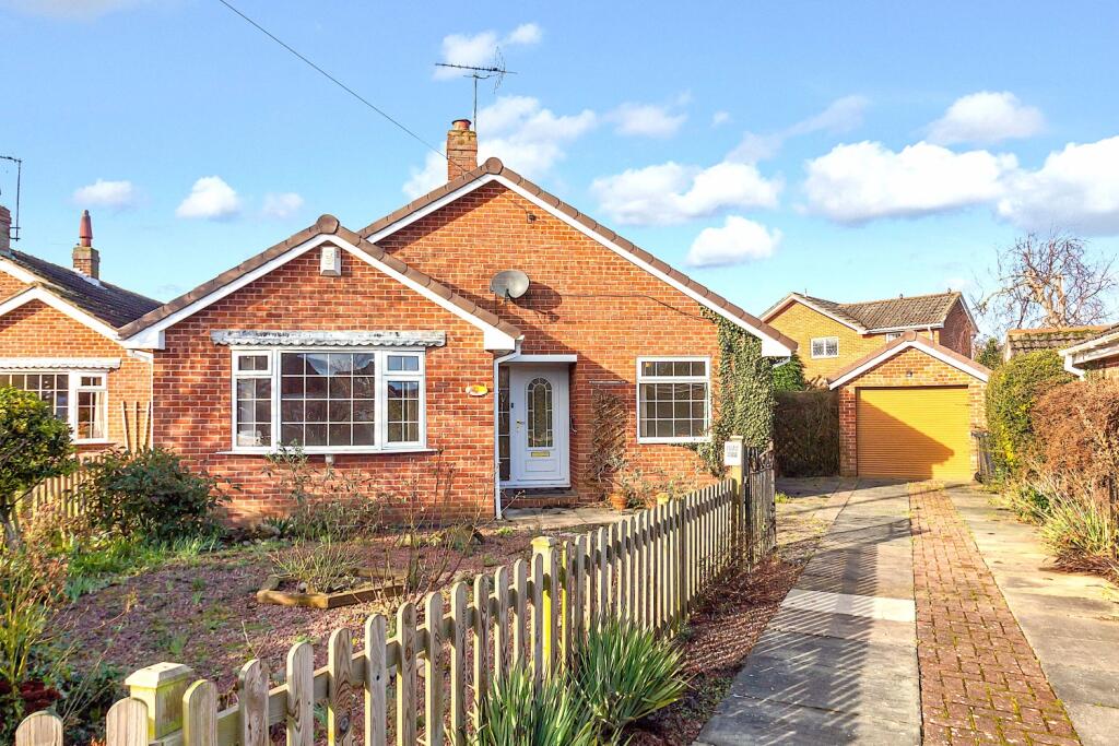 3 bedroom detached bungalow for sale in Prince Rupert Drive, Tockwith, York, North Yorkshire, YO26