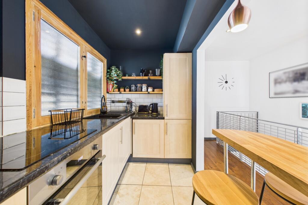 Main image of property: 1 Holgate Road, York, North Yorkshire, YO24 4AA