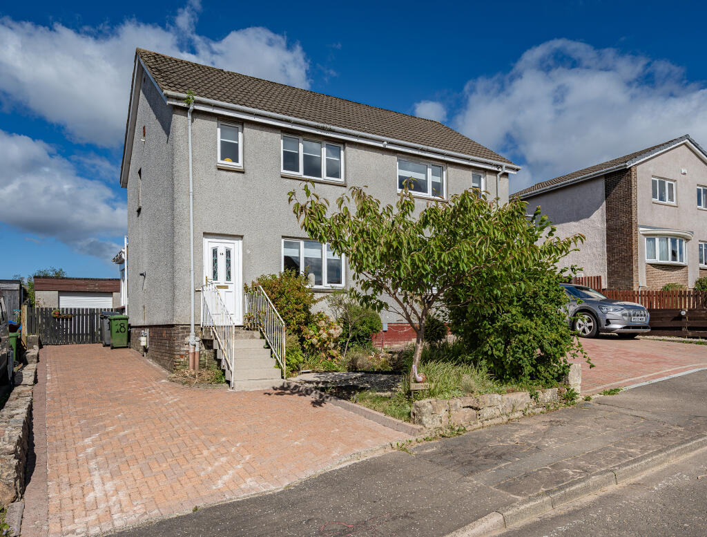 Main image of property: 18 Laxton Drive, Lenzie, G66