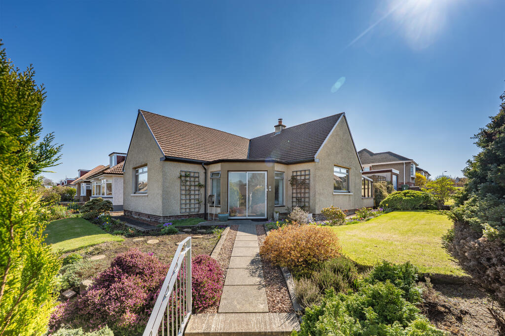 Main image of property: 8 Birch Drive, Lenzie, Glasgow, G66