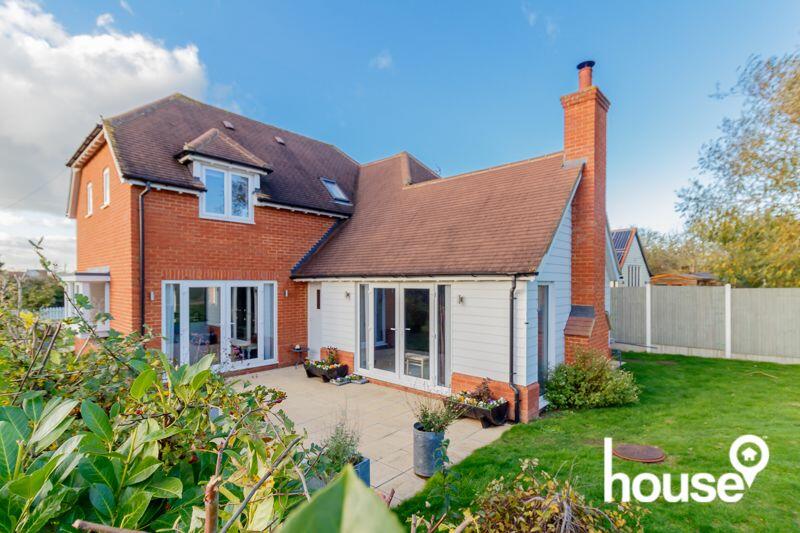 4 bedroom detached house for sale in Kent View Drive, Eastchurch, ME12