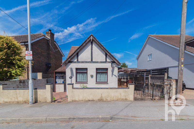 2 bedroom detached bungalow