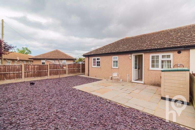 Main image of property: The Broadway, Minster