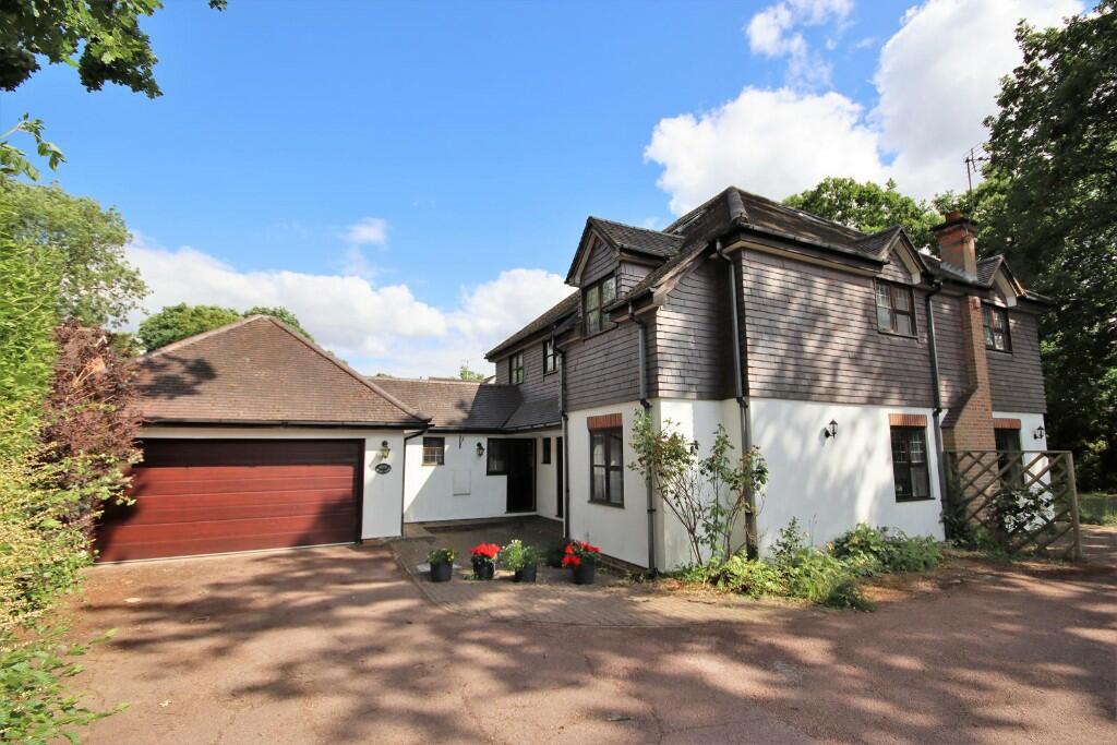 5 bedroom detached house for sale in Brockley Grove, Hutton Mount