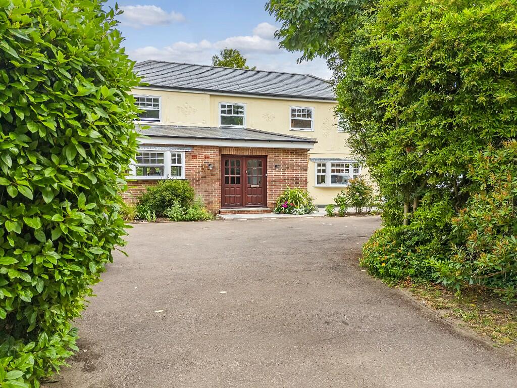 Additional property image - Billericay Road, Herongate, Brentwood, Essex, CM13