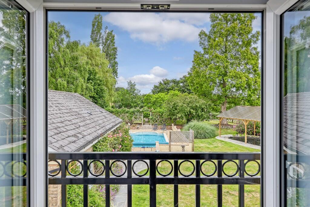 Additional property image - Billericay Road, Herongate, Brentwood, Essex, CM13