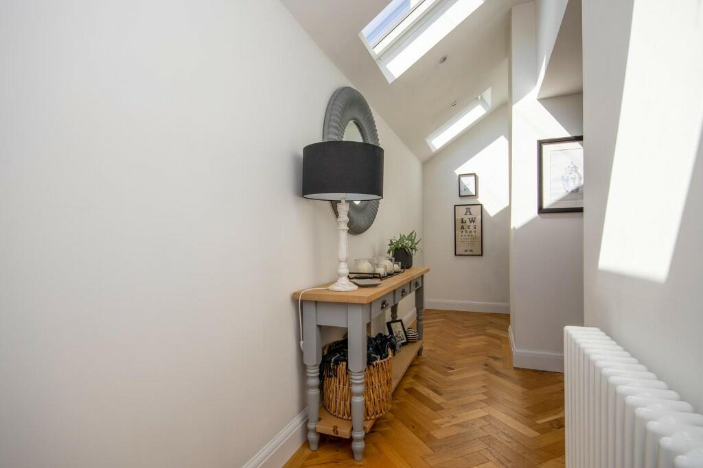 Additional property image - Rayleigh Road, Hutton, Brentwood, Essex, CM13