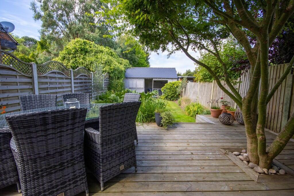 Additional property image - Rayleigh Road, Hutton, Brentwood, Essex, CM13
