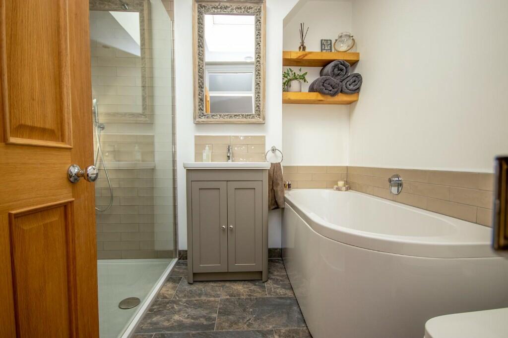 Additional property image - Rayleigh Road, Hutton, Brentwood, Essex, CM13