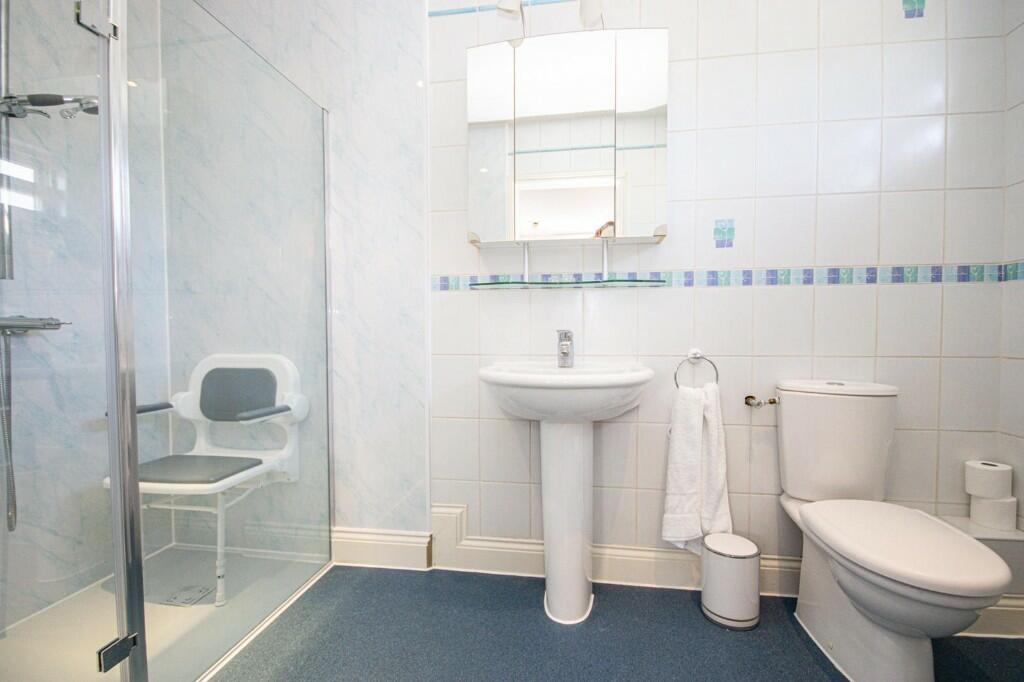 Additional property image - Priests Lane, Shenfield, Brentwood, Essex, CM15