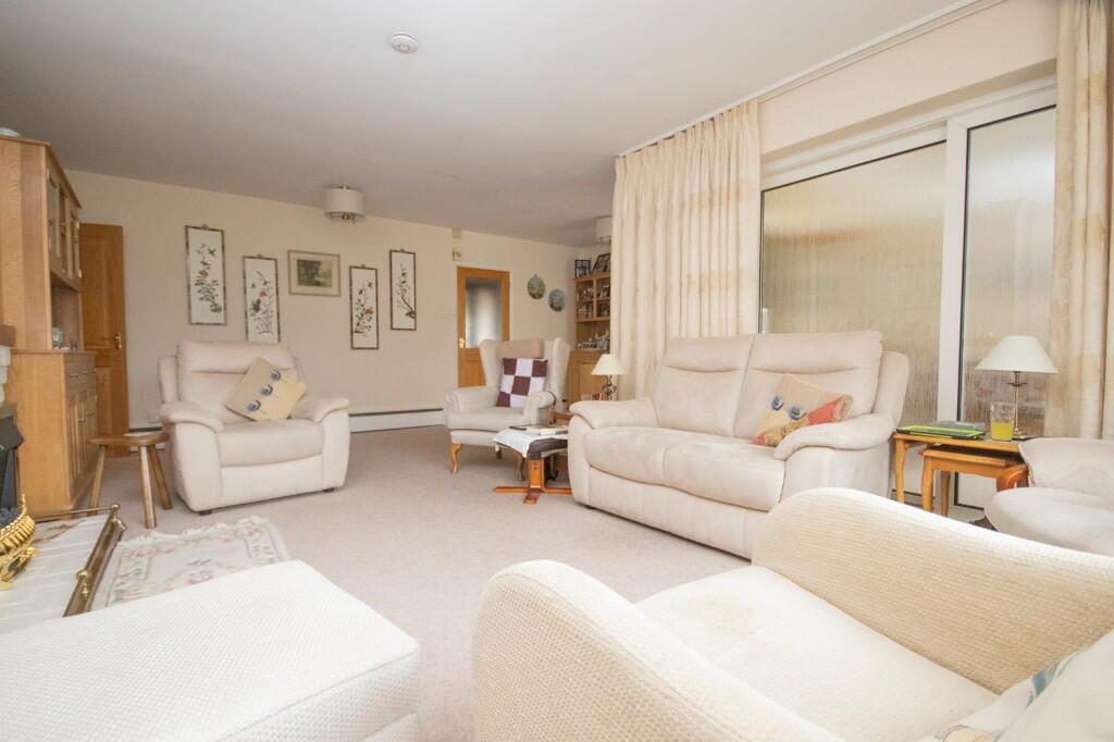 Additional property image - Hanging Hill Lane, Hutton, Brentwood, Essex, CM13