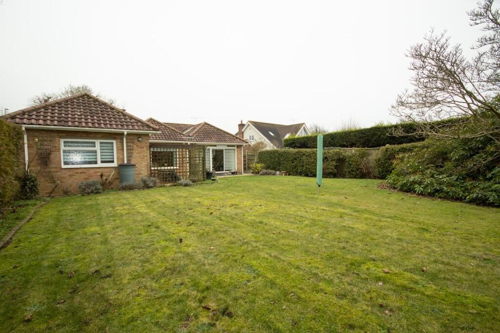 Additional property image - Hanging Hill Lane, Hutton, Brentwood, Essex, CM13