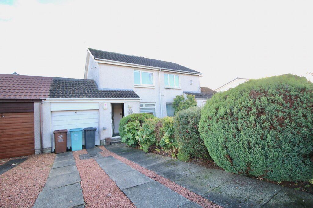 Main image of property: Craigelvan Avenue, Cumbernauld