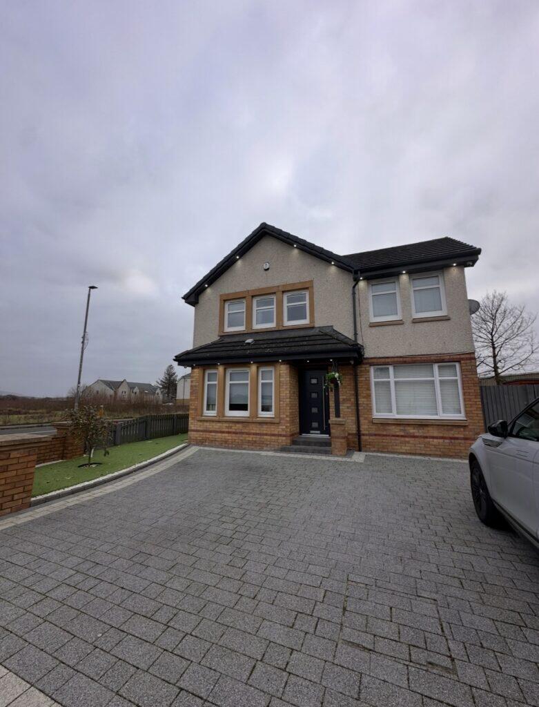 Main image of property: 132 Alexander McLeod Place, Fallin,FK7 7HP