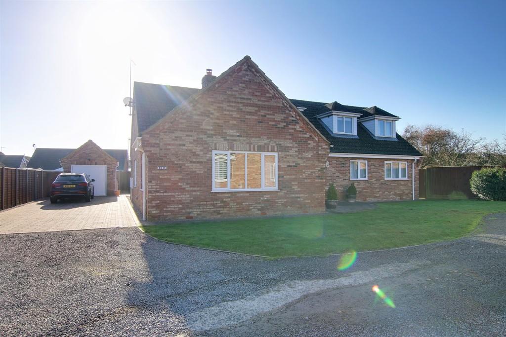 4 bedroom chalet for sale in Estover Road, March, PE15