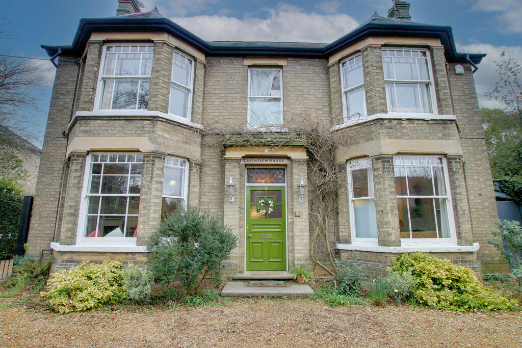 5 bedroom detached house for sale in Princes Walk, March, PE15